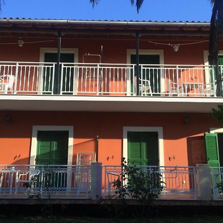 Nikos Apartments Szidári Kültér fotó