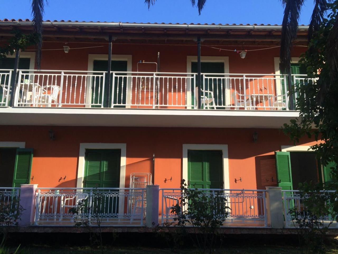 Nikos Apartments Szidári Kültér fotó